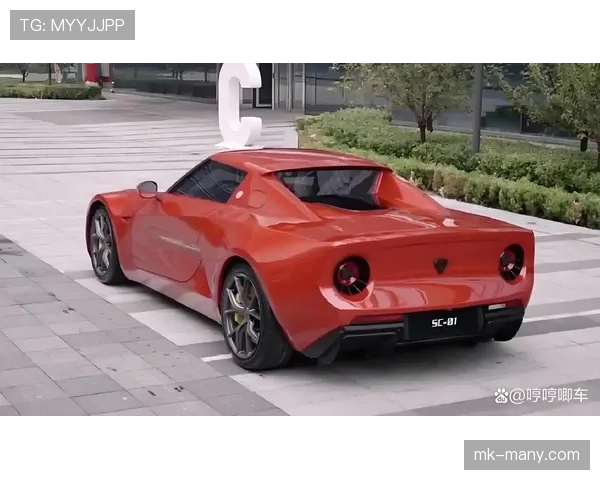 扬尼斯家隔壁都在攒钱,他却又买了辆天价跑车,简直普通人活成两种命! 扬尼斯家隔壁都在攒钱,他却又买了辆天价跑车,简直普通人活成两种命!